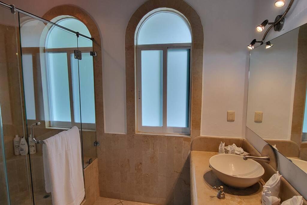 Villa Martha Garza Blanca - Heated Pool, Chef & Full Staff Included Puerto Vallarta Esterno foto